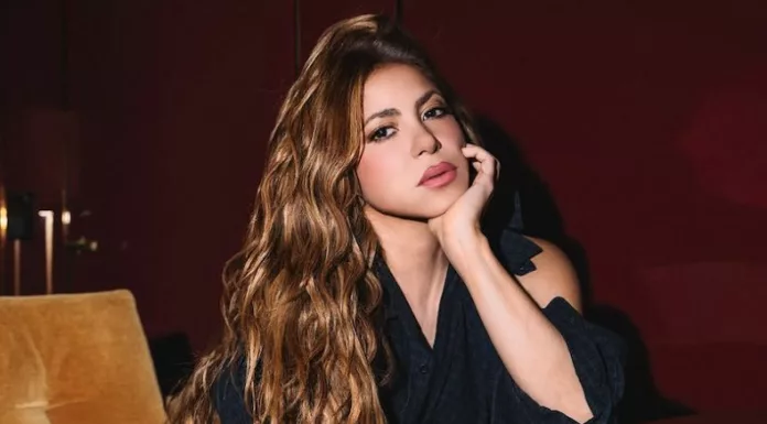 La artista revive su legado con nuevas versiones, invitados especiales y un proyecto que une tres décadas de carrera en una sola celebración.