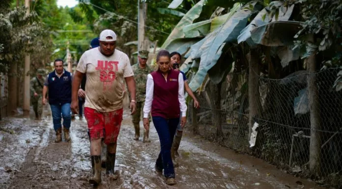 El Gobierno de México informó que las lluvias e inundaciones han dejado 76 fallecidos y 39 personas desaparecidas en el país.