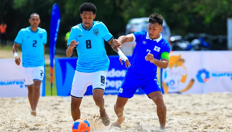 Selecta playera debuta con goleada en Juegos Centroamericanos La Selecta playera derrotó por goleada a la selección de Panamá en el primer encuentro de los Juegos Centroamericanos Guatemala 2025.