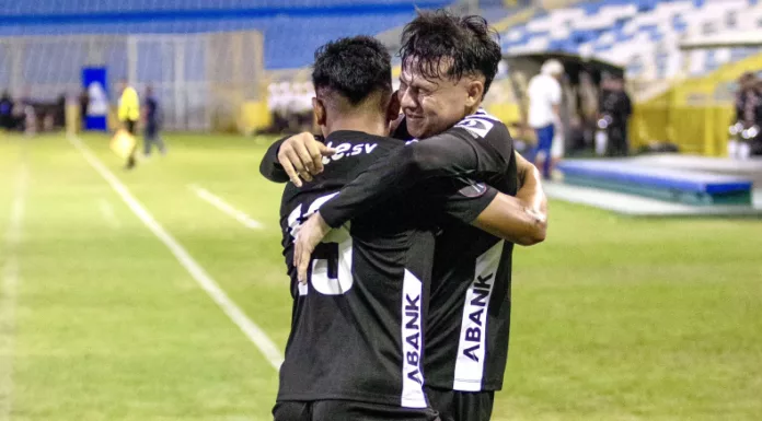 Club Deportivo Hércules venció por la mínima a Alianza FC en el estadio Cuscatlán con un golazo de Christian Aguilar.