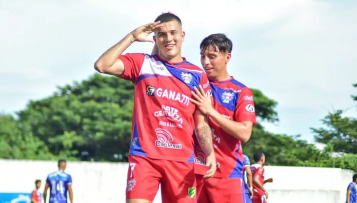 Luis Ángel Firpo es nuevo líder del Apertura 2025 Luis Ángel Firpo es el nuevo líder del torneo. Mientras que, Alianza y FAS cayeron en la fecha 17 del campeonato.