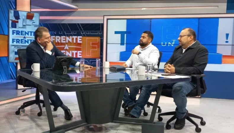 Los empresarios denuncian atrasos por parte del gobierno en la entrega de la compensación económica a 9,669 unidades del transporte público.