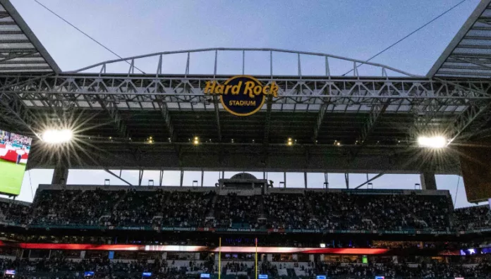 LaLiga confirma la cancelación del Villarreal-Barcelona en Miami LaLiga aseguró que la promotora del evento decidió cancelar este encuentro