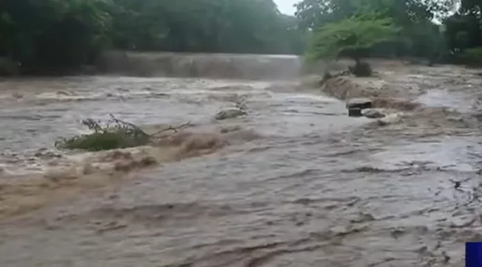 Octubre ha sido históricamente el mes con más desastres por lluvias en el país, dejando inundaciones, deslaves, daños a infraestructura y cultivos, además de víctimas y damnificados.