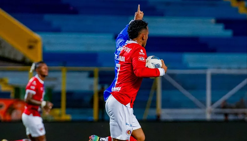 Con 17 partidos disputados en la fase regular, cuatro equipos ya sellaron su clasificación a la 