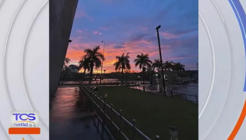 ¿Hay otoño en El Salvador Esto dicen los expertos Aunque El Salvador no tiene estaciones marcadas, el otoño se percibe en atardeceres cálidos, noches frescas y cambios en la vegetación.
