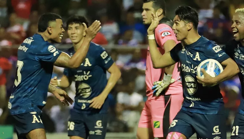 La Comisión Disciplinaria de la FESFUT dio a conocer el listado de jugadores sancionados previo a la fecha 18 del Apertura 2025.