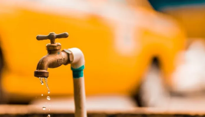 ANDA anuncia suspensión temporal del servicio de agua potable en San Marcos y Santo Tomás ANDA anunció la suspensión del servicio de agua potable este domingo 26 de octubre en los distritos de San Marcos y Santo Tomás, en San Salvador Sur.