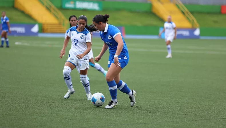 La Selecta femenina disputará el partido por la medalla de Oro luego de imponerse a Nicaragua en las semifinales.