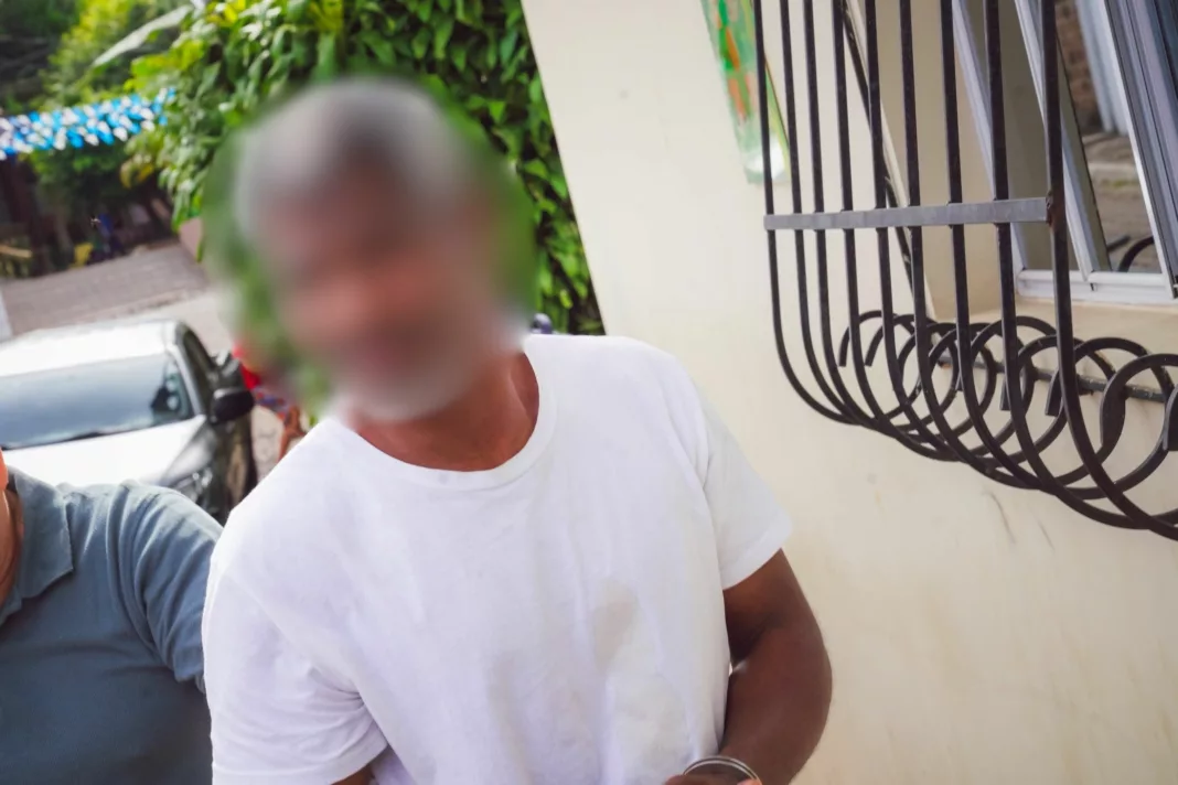 Según las investigaciones, el imputado asesinó a su pareja, de 27 años, en Talnique, La Libertad Oeste y luego ocultó su cuerpo dentro de una fosa.