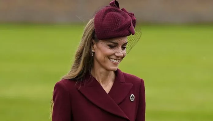 El secreto de la princesa Kate Middleton para manejar el estrés y su salud mental La princesa de Gales ha sumado una práctica diaria a su rutina que la ayuda a reducir el estrés y fortalecer su bienestar mental. Un gesto sencillo que refleja su búsqueda constante por el equilibrio personal.