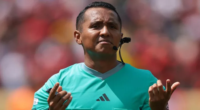 Iván Barton fue nominado por cuarto año consecutivo por la Federación Internacional de Historia y Estadísticas del Fútbol.