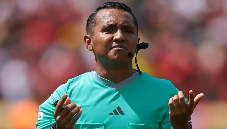 Iván Barton fue nominado por cuarto año consecutivo por la Federación Internacional de Historia y Estadísticas del Fútbol.