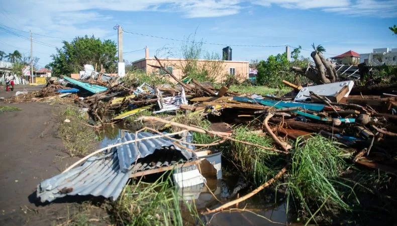 El presidente Nayib Bukele informó que El Salvador apoyará a Jamaica con ayuda humanitaria luego del paso del huracán Melissa.