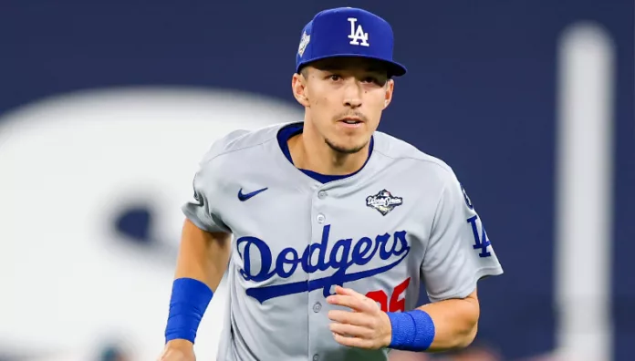 Dodgers derrotan a los Blue Jays y todo se define en el juego 7 Los Angeles Dodgers se impusieron de visita a los Toronto Blue Jays y el campeón de la Serie Mundial se definirá en el juego 7.