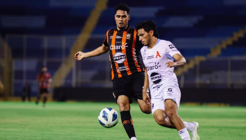 Águila derrotó a Alianza Club Deportivo Águila venció por la mínima a Alianza, que acumula cuatro partidos consecutivos sin ganar en el torneo.