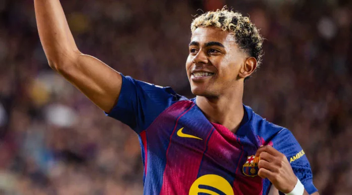 FC Barcelona volvió a la senda de la victoria ante el Elche y sigue a cinco puntos del líder Real Madrid en LaLiga.