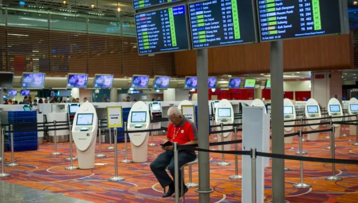 Tomarán datos biométricos para entrar y salir de Estados Unidos A partir del 26 de diciembre comenzará la toma de datos biométricos para entrar y salir de Estados Unidos por tierra, mar y aire.