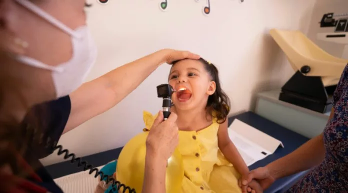 Neumólogo advierte que niños de año y medio a 5, están sufriendo más complicaciones por neumonías en El Salvador. Influenza A también afecta.