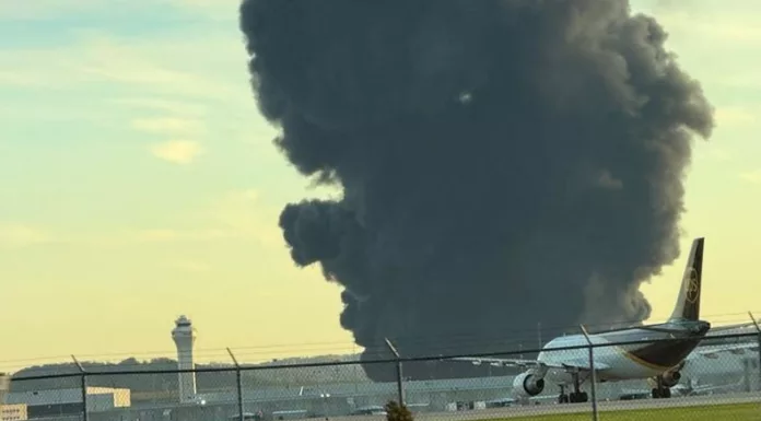 El accidente aéreo ocurrido ayer en Louisville, Kentucky cobró la vida de nueve personas y dejó más de diez heridos.