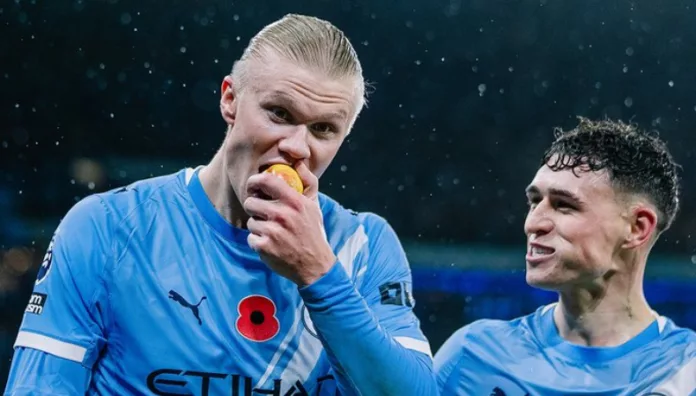 Manchester City goleó al Liverpool Manchester City goleó al Liverpool para recortar a cuatro puntos la diferencia con el Arsenal en la lucha por el liderato de la Premier.