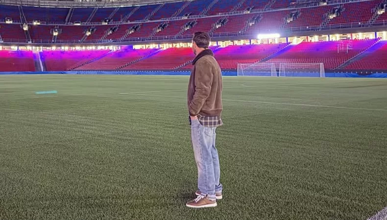 Lionel Messi reveló en una entrevista sus deseos luego de la inesperada visita al Camp Nou, estadio del Barcelona.
