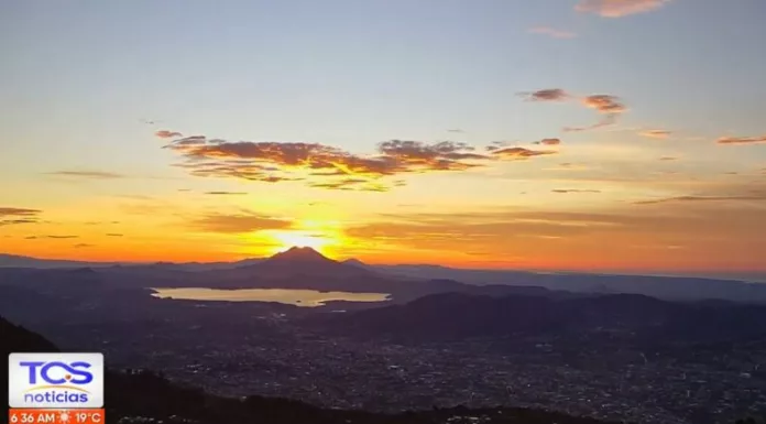 Los pronósticos no visualizan ingreso de frente frío en los próximos 10 días, pero tendremos cielos despejados, brisas del norte y algunas lluvias esporádicas.