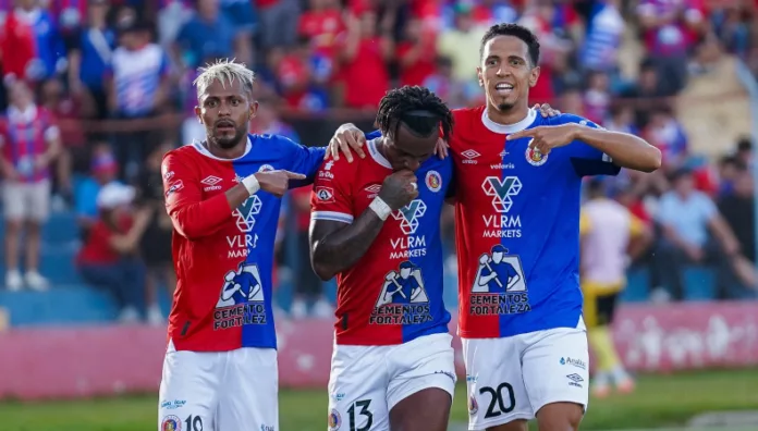 Definidos los partidos de cuartos de final del torneo Apertura 2025 Con las 22 jornadas disputadas en la fase regular, ya se conocen los