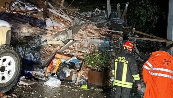 Lluvias en el noreste de Italia dejan un fallecido y desaparecidos Los bomberos informaron que las intensas lluvias en el noreste de Italia dejaron un fallecido y continúan con las labores de búsqueda.