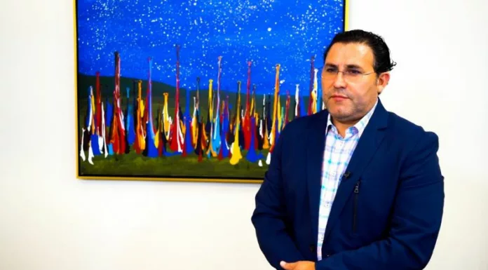 Las obras del pintor salvadoreño Óscar Molina estarán expuestas en la Sexagésima Primera Exposición Internacional de Arte de la Bienal de Venecia.