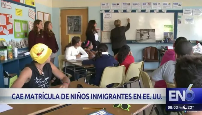 Disminuye la matrícula de estudiantes inmigrantes en EE. UU. Cada vez hay menos niños inmigrantes que asisten a las escuelas en Estados Unidos, según reportes recientes.