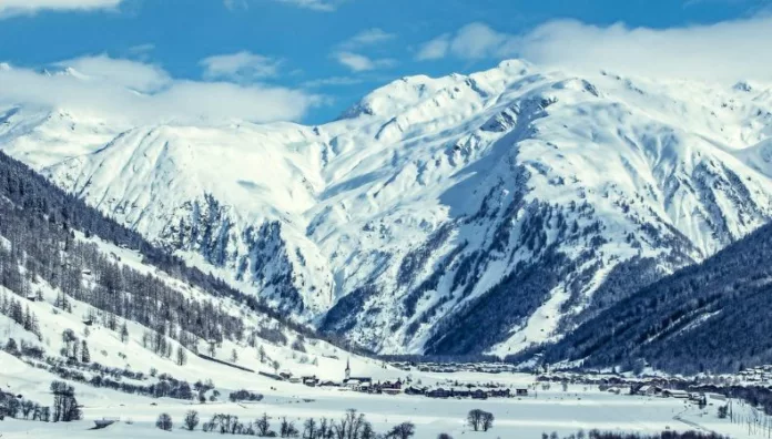 Europa registra ola de frío polar y activa alertas Europa activó las alertas por nieve, intensas heladas y el riesgo de avalanchas a causa de una ola de frío polar.