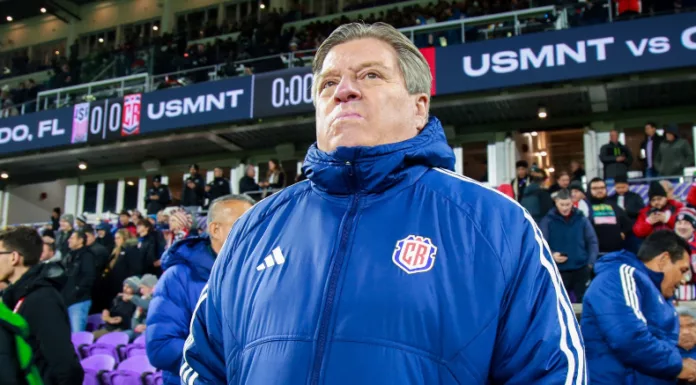 La Federación Costarricense de Fútbol despidió al técnico mexicano luego de no lograr la clasificación al Mundial 2026.