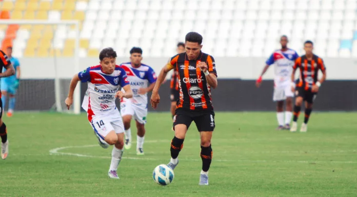 Los cuartos de final del Apertura 2025 se disputarán este domingo, a través de TCS Go en Estados Unidos disfrutarás de los mejores partidos.