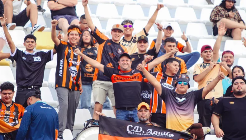 Club Deportivo Águila jugará como local en el estadio Cuscatlán el partido de ida de los cuartos de final ante Metapán.