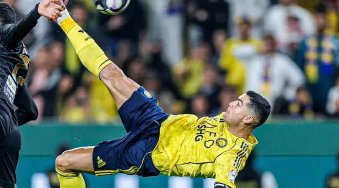 Cristiano Ronaldo anotó un auténtico golazo en la victoria del Al Nassr en la Premier League de Arabia Saudita.