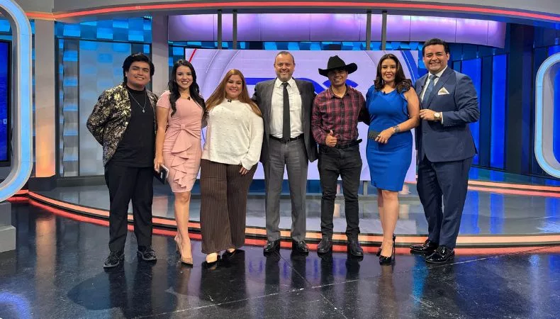¡Rumbo a la gran final! Los cuatro finalistas de “Yo me llamo El Salvador” visitan “TCS Noticias”