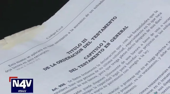 Elaborar un testamento asegura que los bienes lleguen a los herederos correctos y evita disputas tras el fallecimiento.