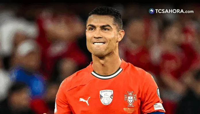 Ya se conoce la sanción a Cristiano Ronaldo tras su expulsión en Eliminatorias Cristiano Ronaldo fue expulsado por agredir a un jugador de Irlanda en el encuentro de Eliminatorias europeas.