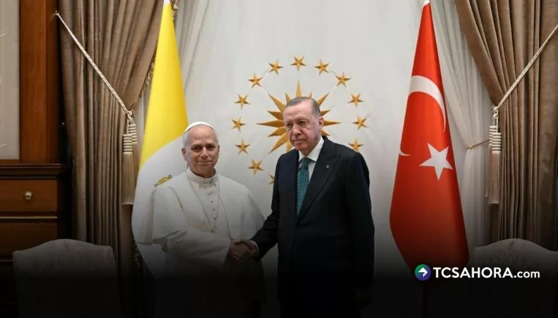 El papa León XIV llegó este jueves a Turquía para su primera visita internacional, que continuará en Líbano.