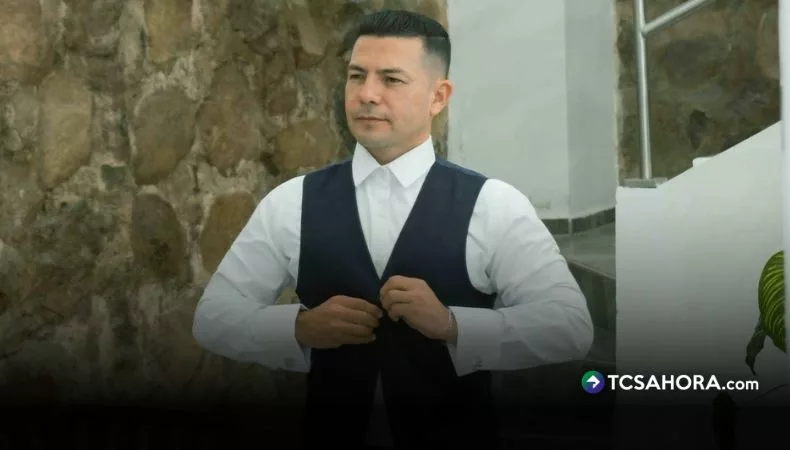 El presentador de DC4 publicó imágenes inéditas de las horas previas a su boda con Katia Flores. Su preparación, los detalles y un mensaje directo revelan cómo vivió uno de los días más importantes de su vida.