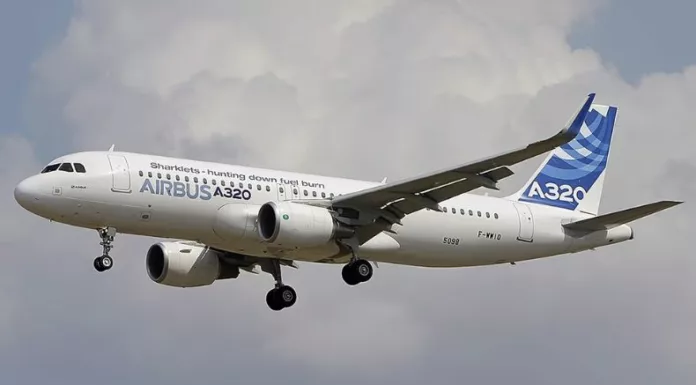Airbus actualizó de urgencia el programa de navegación de miles de A320. La medida provocó retrasos y cancelaciones de vuelos en todo el mundo.