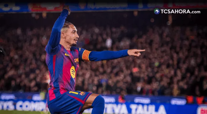 El Barcelona remontó para vencer al Atlético de Madrid y se mantiene como único líder del campeonato español.