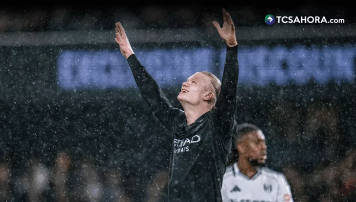 Manchester City logra sufrida victoria y sigue a la caza del Arsenal Manchester City derrotó en una