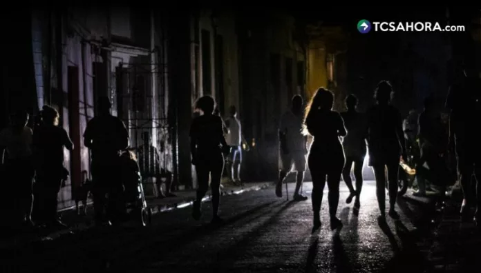 Varias provincias de Cuba sin energía tras apagón parcial