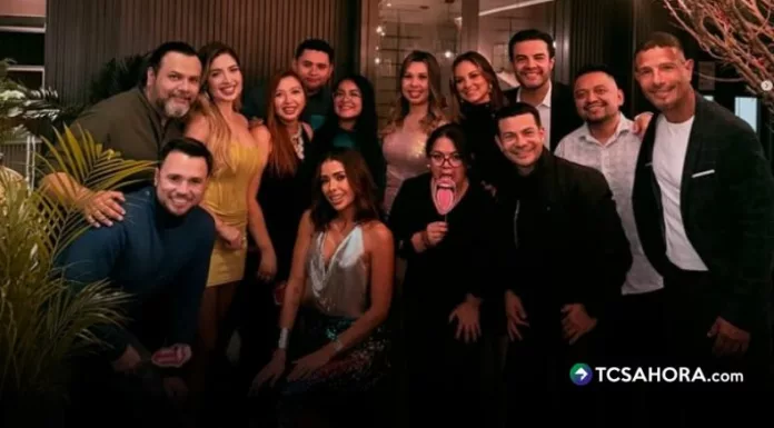 El equipo completo de la revista matutina compartió una noche diferente, llena de convivencia y buenos momentos.
