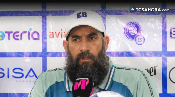 El técnico de la Selecta femenina, Eric Acuña, habló luego de la goleada de El Salvador en el inicio de las Eliminatorias Mundialistas.