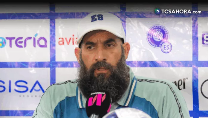 Eric Acuña firmaría clasificación de la Selecta femenina al Mundial 2031 El técnico de la Selecta femenina, Eric Acuña, habló luego de la goleada de El Salvador en el inicio de las Eliminatorias Mundialistas.