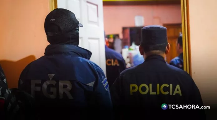 La FGR y la PNC desarticularon una estructura dedicada al hurto de dinero por medios informáticos, cuyos integrantes engañaban a sus víctimas a través de redes sociales.