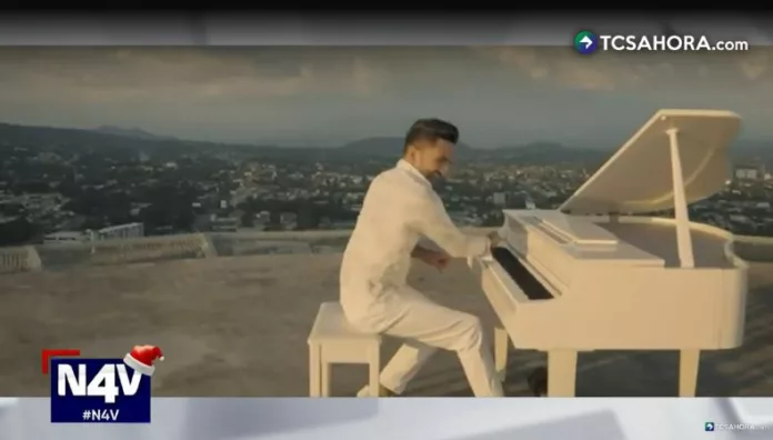 Andrés Ángel lleva su piano a las alturas con una interpretación única Con su piano blanco como protagonista, Andrés Ángel presentó una interpretación única desde uno de los edificios más altos del país.